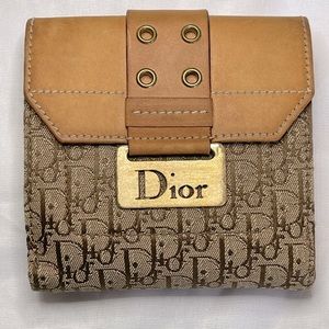 Christian Dior
Vintage Diorissimo Pattern Street Chic Compact Wallet Canvas